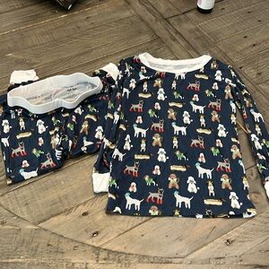 Dog little sleepies size 5/6